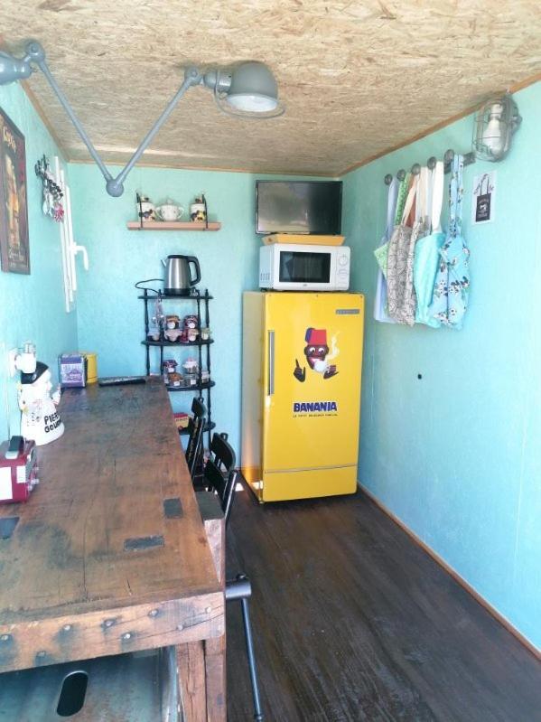 Le Pick Up 403 Vintage Hotel Орадур-сюр-Глан Екстериор снимка